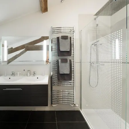 Vandenbeld Wines 4* Minzac